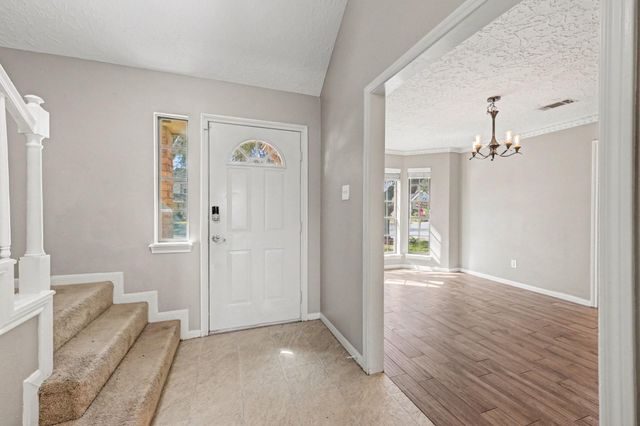 930 Bent Creek Court, Richmond, TX 77406