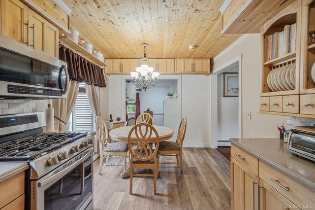 19 Laurel Street, Centereach, NY 11720