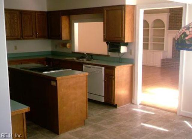 3405 West Landing RD, Chesapeake, VA 23322