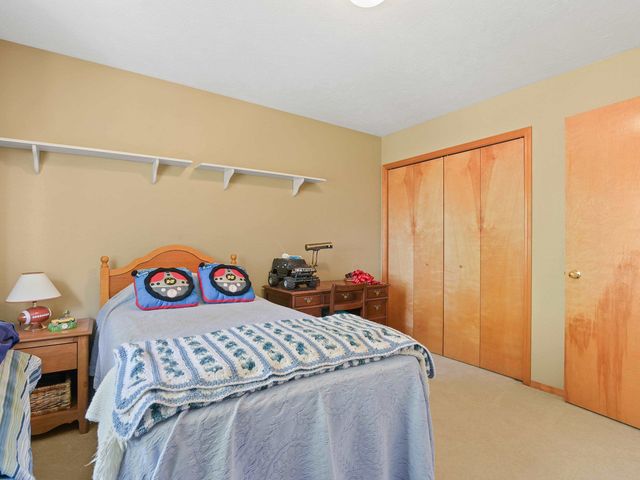 1013 E Harding Dr, Spokane, WA 99218