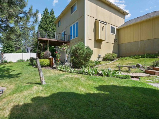 1013 E Harding Dr, Spokane, WA 99218
