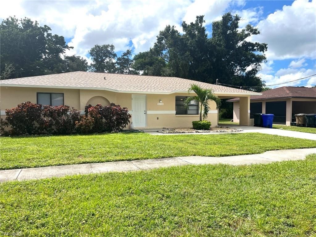 2656 Lime ST, Fort Myers, FL 33916