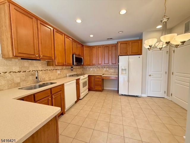 5402 Warrens Way 5402, Wanaque Boro, NJ 07465