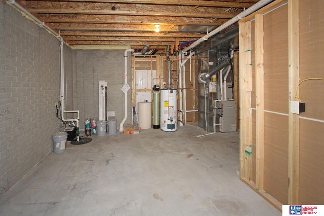 3741 W Karwat Lane, Lincoln, NE 68522