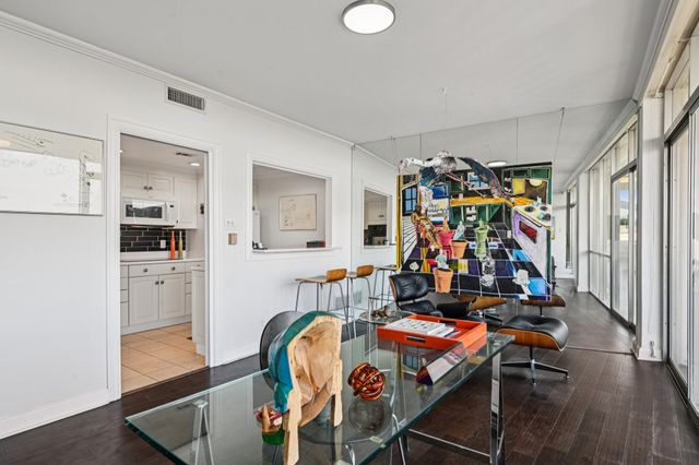 6211 W Northwest Highway 2306, Dallas, TX 75225