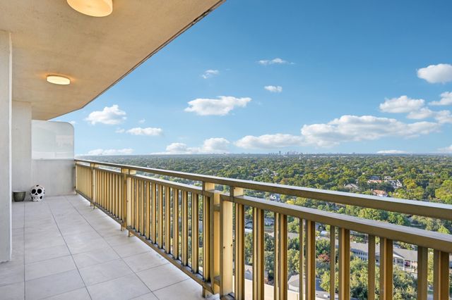 6211 W Northwest Highway 2306, Dallas, TX 75225