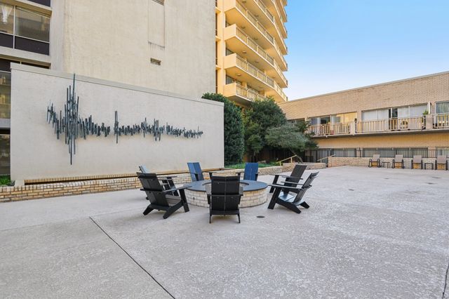 6211 W Northwest Highway 2306, Dallas, TX 75225