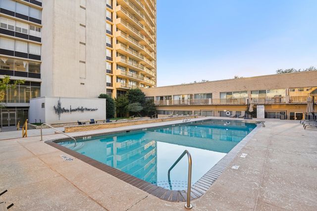 6211 W Northwest Highway 2306, Dallas, TX 75225