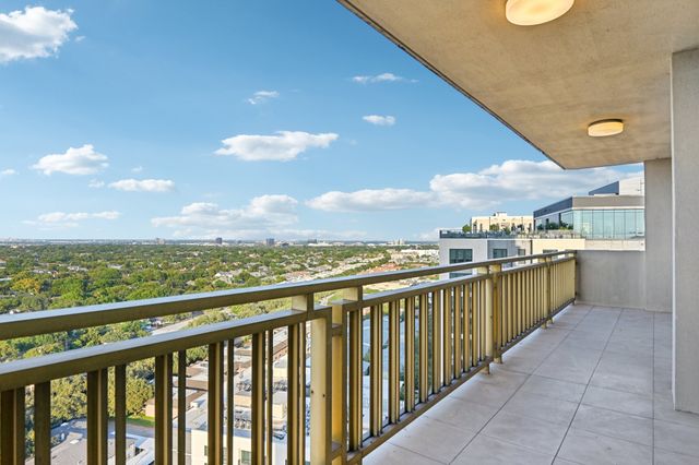 6211 W Northwest Highway 2306, Dallas, TX 75225