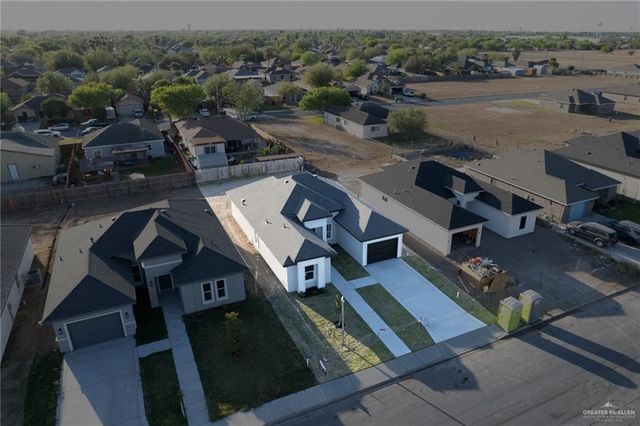 427 Serg Loop, Alamo, TX 78516