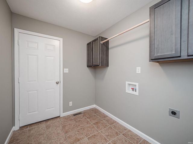 3501 Crater Drive, Evansville, IN 47725