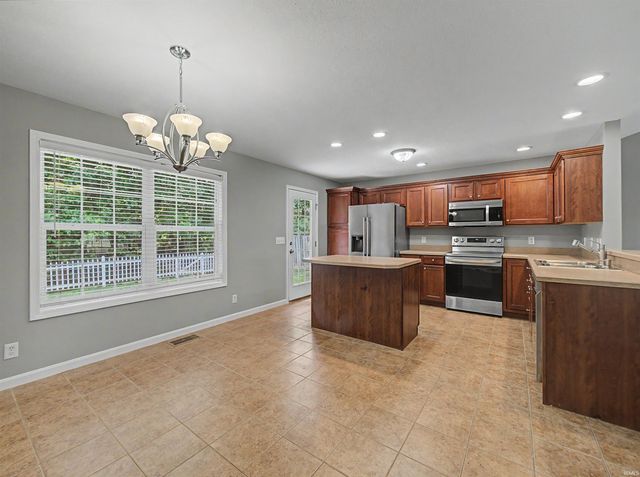 3501 Crater Drive, Evansville, IN 47725