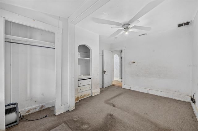 1059 BEDELL AVENUE, Lake Helen, FL 32744