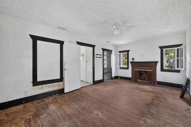 1059 BEDELL AVENUE, Lake Helen, FL 32744