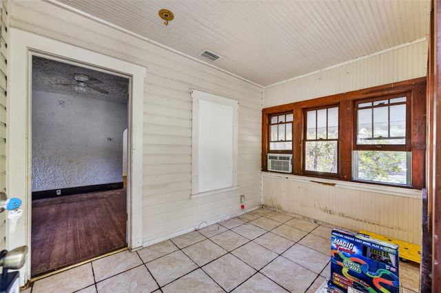 1059 BEDELL AVENUE, Lake Helen, FL 32744