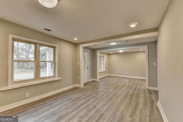 574 Glendale Road, Scottdale, GA 30079