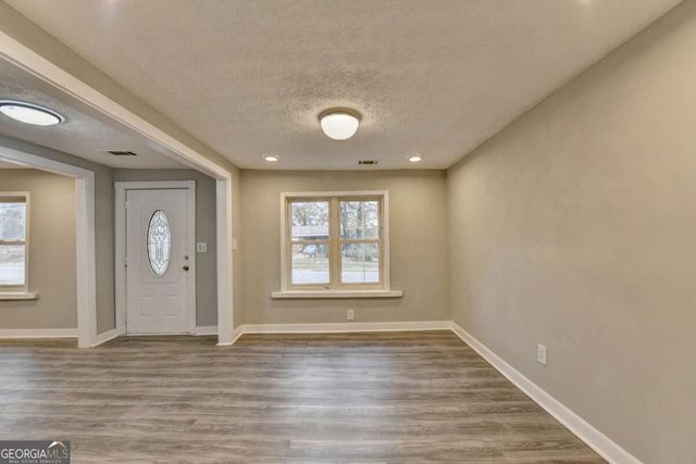 574 Glendale Road, Scottdale, GA 30079