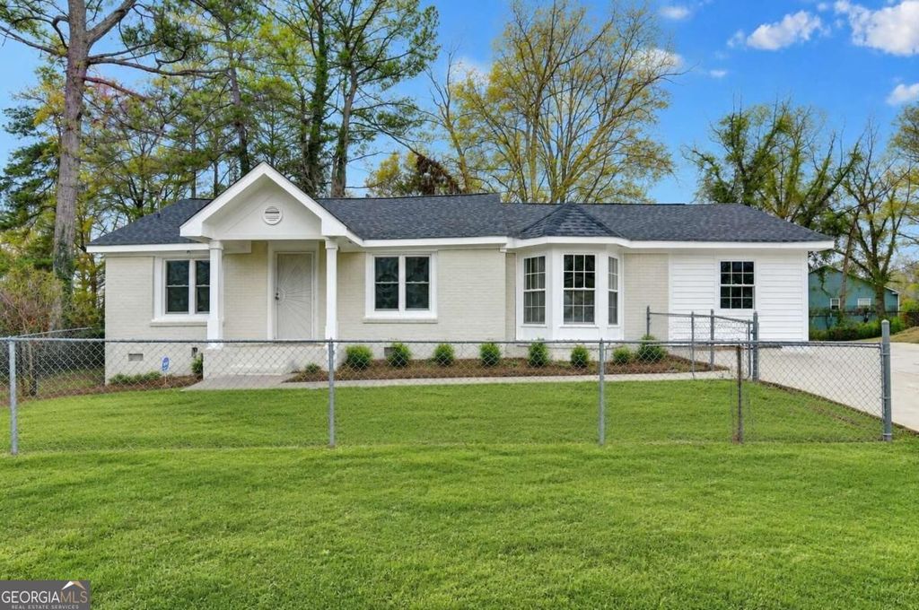 574 Glendale Road, Scottdale, GA 30079