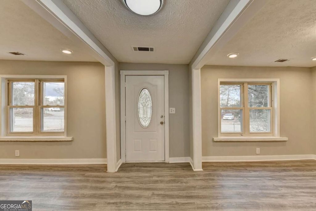 574 Glendale Road, Scottdale, GA 30079 — photo 3