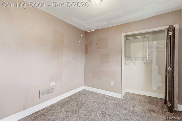 33524 Duncan, Fraser, MI 48026