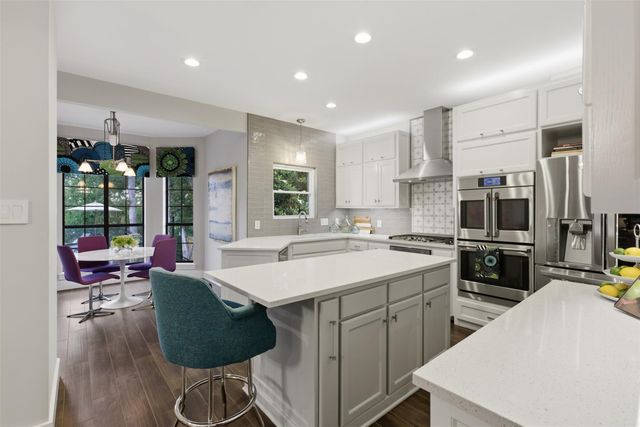 7004 Beauford DR, Austin, TX 78750