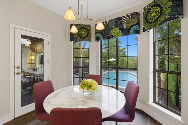 7004 Beauford DR, Austin, TX 78750