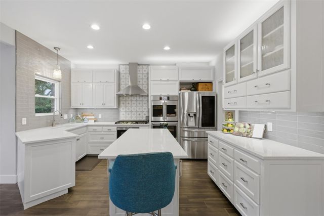 7004 Beauford DR, Austin, TX 78750