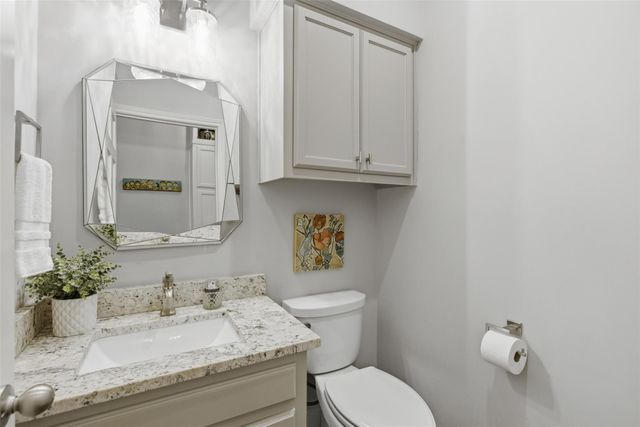 7004 Beauford DR, Austin, TX 78750