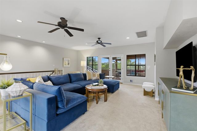 7004 Beauford DR, Austin, TX 78750