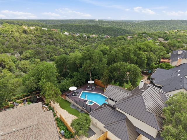 7004 Beauford DR, Austin, TX 78750