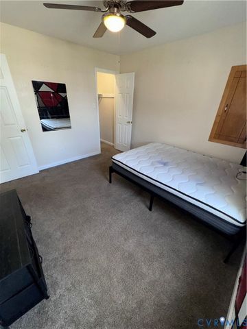 1800 New Lincoln Cir, Hopewell, VA 23860