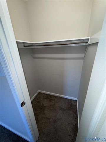 1800 New Lincoln Cir, Hopewell, VA 23860