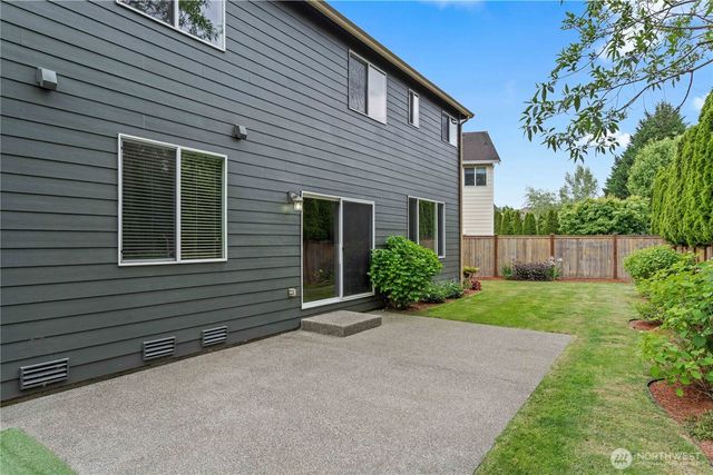 22618 SE 280th Place, Maple Valley, WA 98038