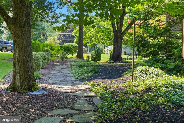 144 RICHARDSON RD, Robbinsville, NJ 08691
