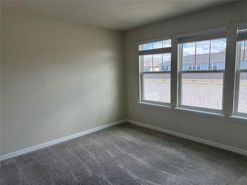 Image 11 of property listing at 2228 GOPHER TORTOISE TERRACE, Oakland, FL 34787