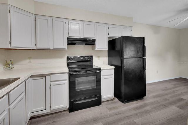 526 HEMINGWAY COURT, Deland, FL 32720