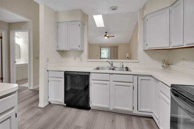 526 HEMINGWAY COURT, Deland, FL 32720