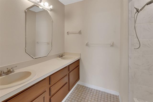 526 HEMINGWAY COURT, Deland, FL 32720