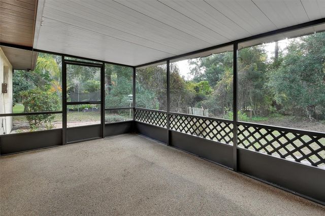 526 HEMINGWAY COURT, Deland, FL 32720