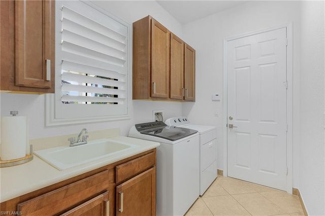 3741 Pleasant Springs DR, Naples, FL 34119