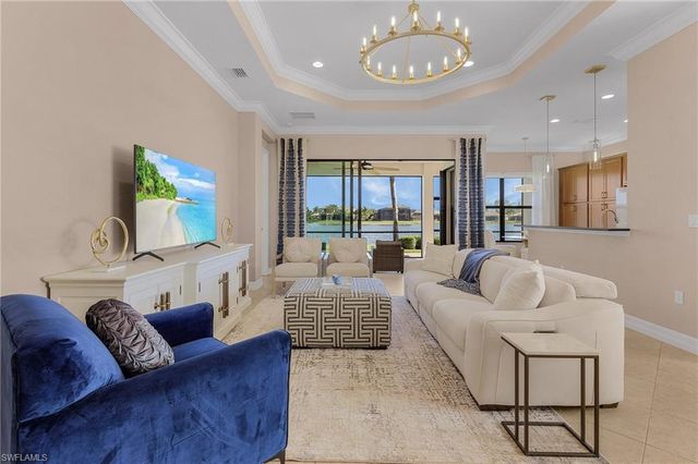 3741 Pleasant Springs DR, Naples, FL 34119