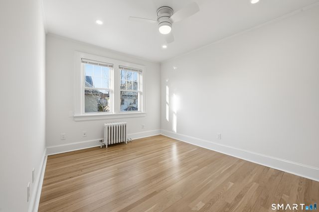 44 Lorraine Terrace 2, Bridgeport, CT 06604