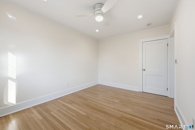 44 Lorraine Terrace 2, Bridgeport, CT 06604