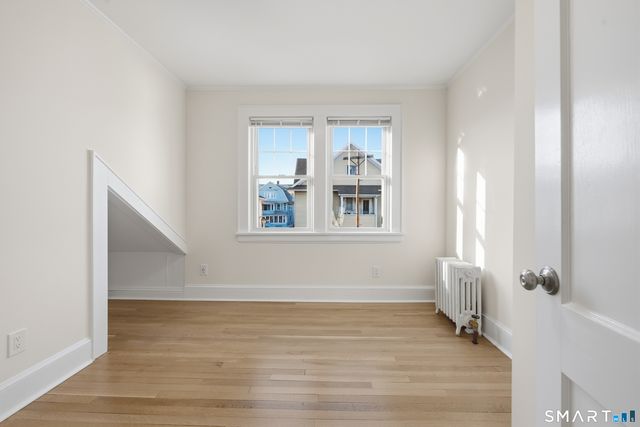 44 Lorraine Terrace 2, Bridgeport, CT 06604