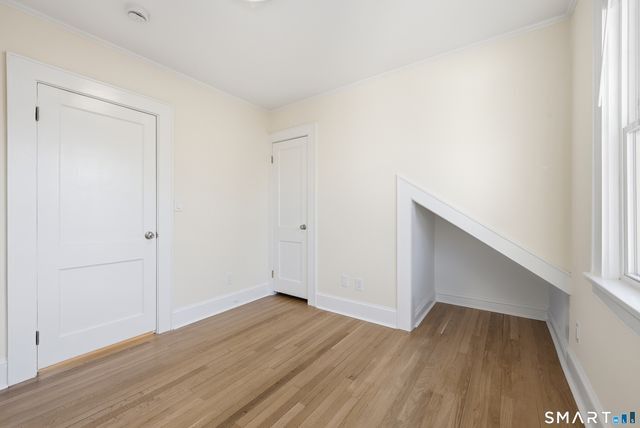44 Lorraine Terrace 2, Bridgeport, CT 06604