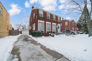 248 Adelaide Place, Munster, IN 46321