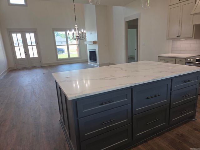 1901 Secretariat Way, Searcy, AR 72143