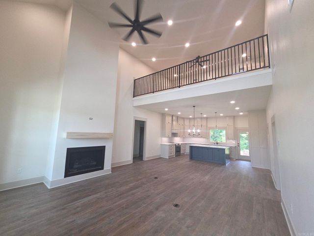 1901 Secretariat Way, Searcy, AR 72143