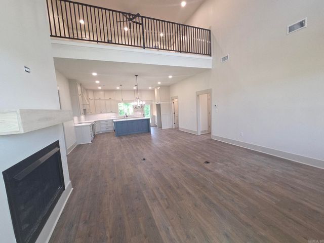 1901 Secretariat Way, Searcy, AR 72143