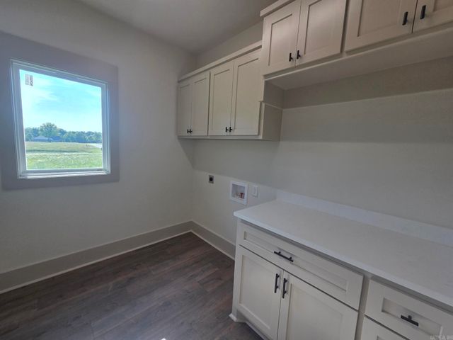 1901 Secretariat Way, Searcy, AR 72143